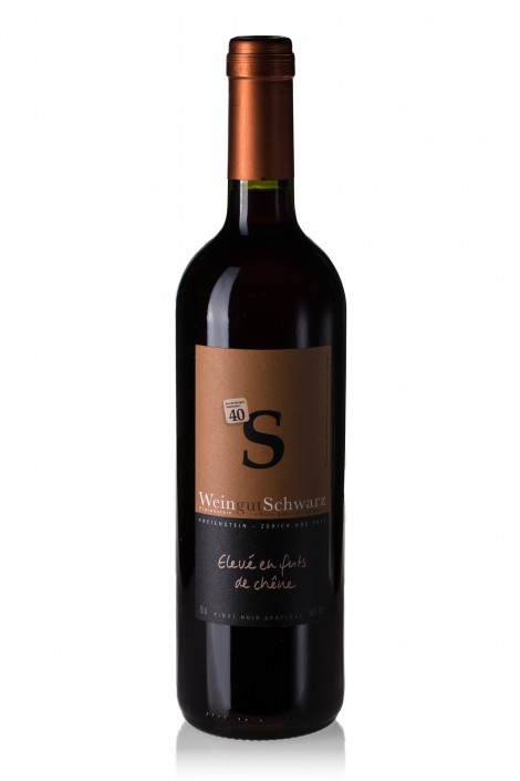 Eleve en futs de chene Pinot noir