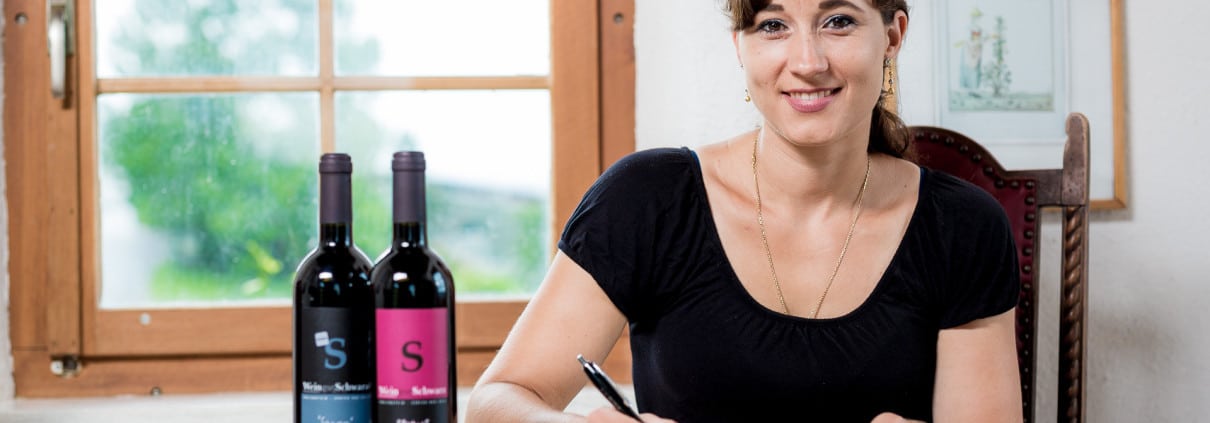Weindegustation auf dem Weingut Schwarz. Herzlich Willkommen.